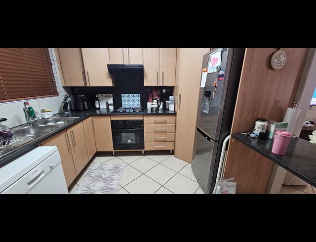 2 BEDROOM TOWNHOUSE FOR SALE IN MEYERSDAL
